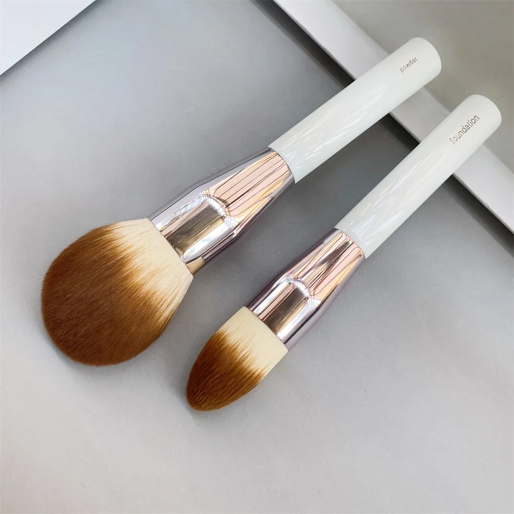 LM The Powder Foundation Pincéis de Maquiagem - Cabelo Sintético Macio Pó Grande Creme de Acabamento Impecável Pincéis de Cosméticos Líquidos Ferramentas de Beleza