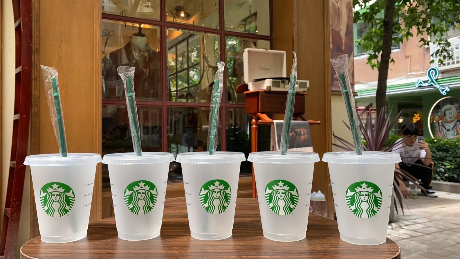 Starbucks Zeemeermin Goddess 16oz / 473ml Plastic Tumbler Herbruikbare Clear Drinken Flat Bottom Cup Pijler Vorm Deksel Stro Mok