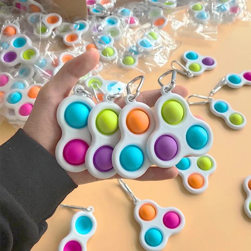 Push Bubble KeyChain Finger Toy Sensory Balls Fidget Poppers Simple Key Ring Bag Hängen Stress Relief Anti Angst H25P7KR Bästa kvalitet