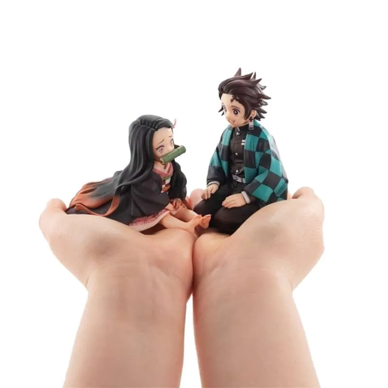 Anime Figure Demon Slayer Kimetsu No Yaiba Kamado Tanjirou Kamado Nezuko Cute Toys Dla Dzieci Kolekcjonerski Model PVC Doll 210928