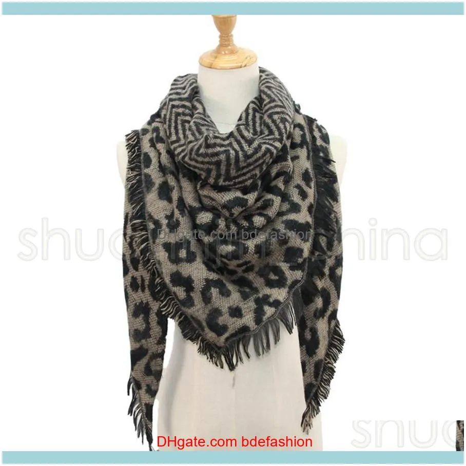 Woman Leopard Triangle Scarf Oversize Winter Warm Tassel Scarf Fashion Large Long Shawl Wraps Pashmina Blanket TTA1740