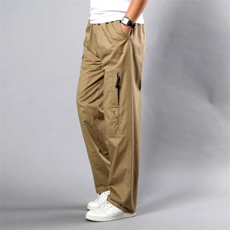 Pantaloni kaki da uomo estivi taglia grande vestibilità dritta taglie grandi 5XL tasche laterali gamba larga pantaloni cargo neri in cotone pantaloni da lavoro uomo 211201