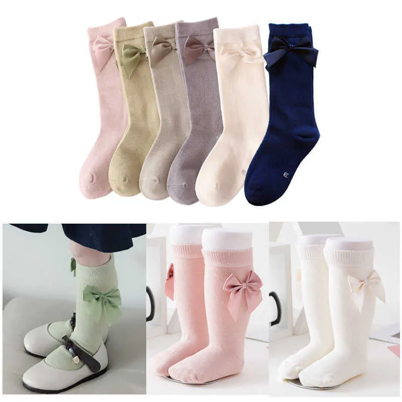 Младенческие колены высокие носки ребёнка против скольжения малыша рожденные оборками бабочка галстук хлопок 210615