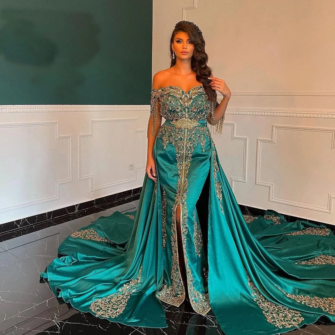 Verde escuro cetim marroquino kaftan vestidos de noite formal para dubai árabe mulheres fora do ombro varredura trem com bordado de ouro rendas frente split vestidos de festa de baile 322