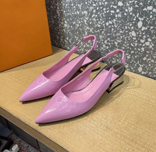 Women`s medium heel 4cm sandals fashion letters leather sewn high heels summer sexy pointed shoes luxury display party wedding shoes delivery box size 35-42