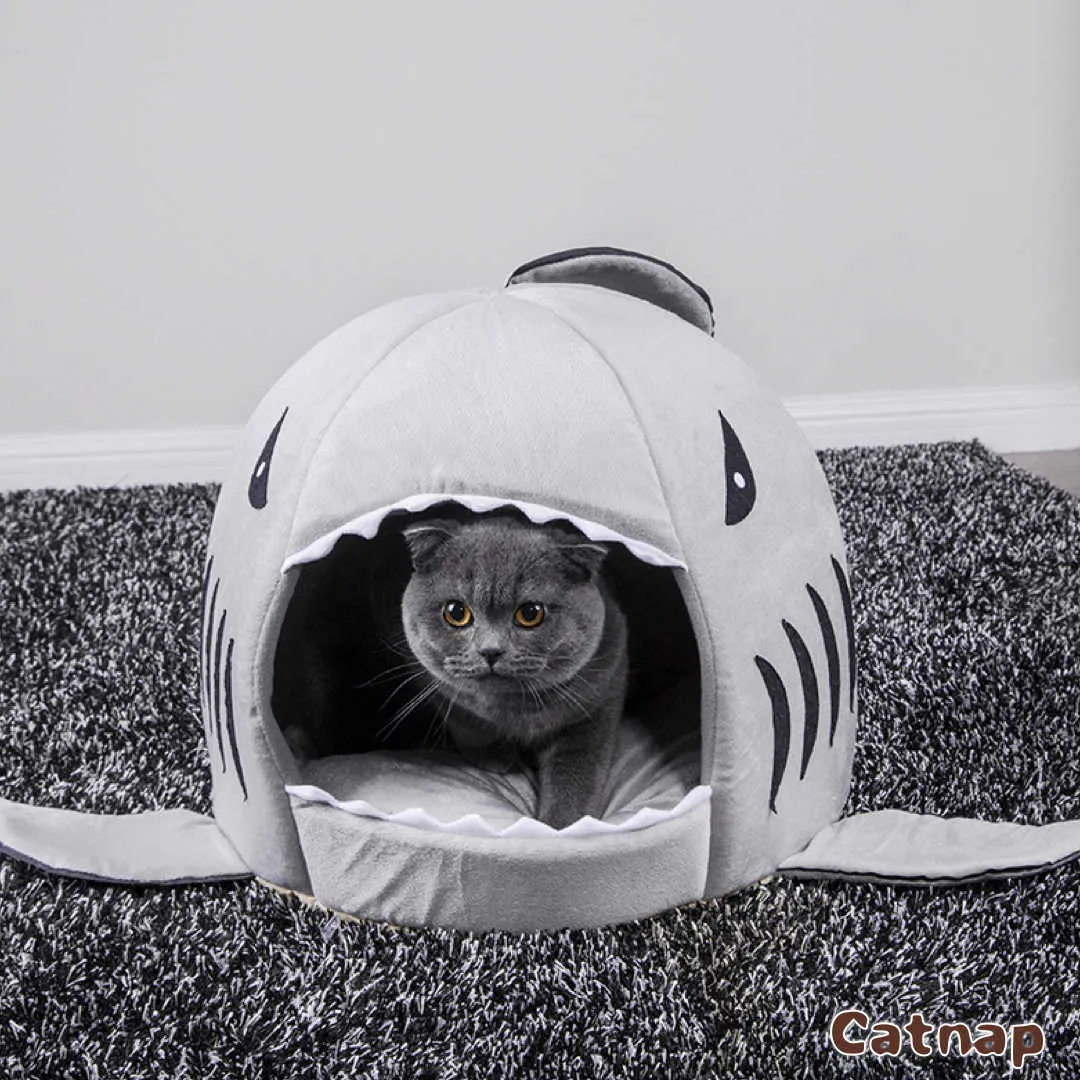 Letto per gatti comfort per il sonno profondo Tenda per animali domestici per gatti Tenda a forma di squalo Accoglienti letti a grotta Letto per gatti Letto per animali domestici in inverno Casa per gatto 210713