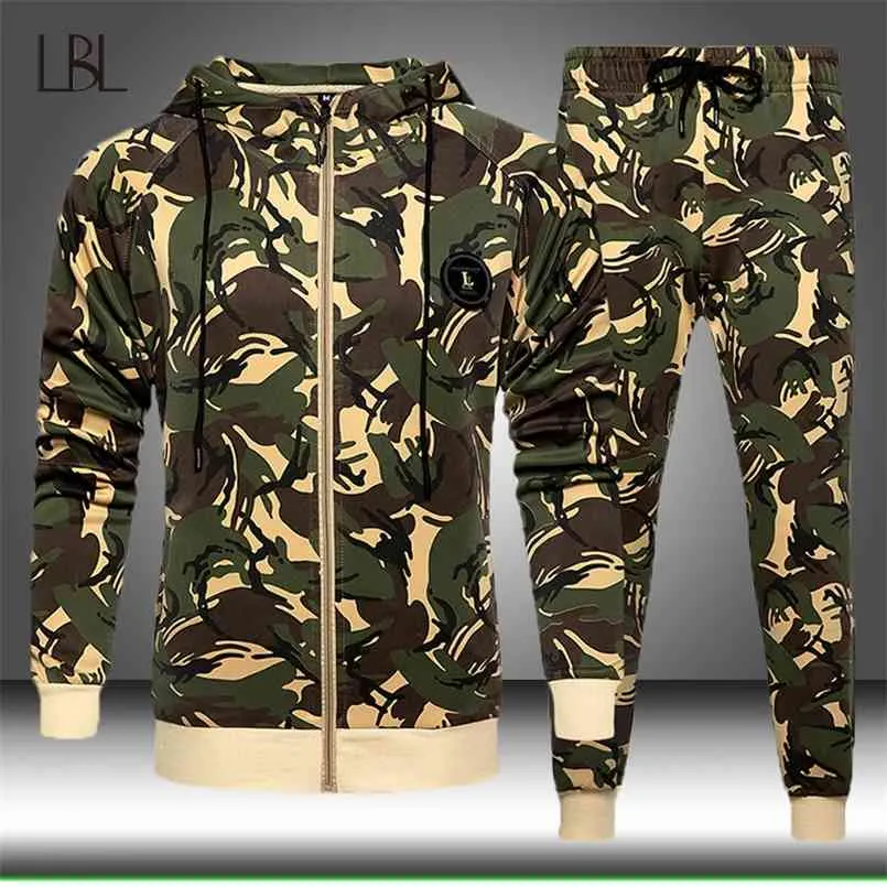 Camo Men Tracksuit Hooded Outerwear Hoodie Set Mens Autumn Winter 2 Pieces Hooded Jacket+Pants Male Casual Tracksuits Sportswear 210806