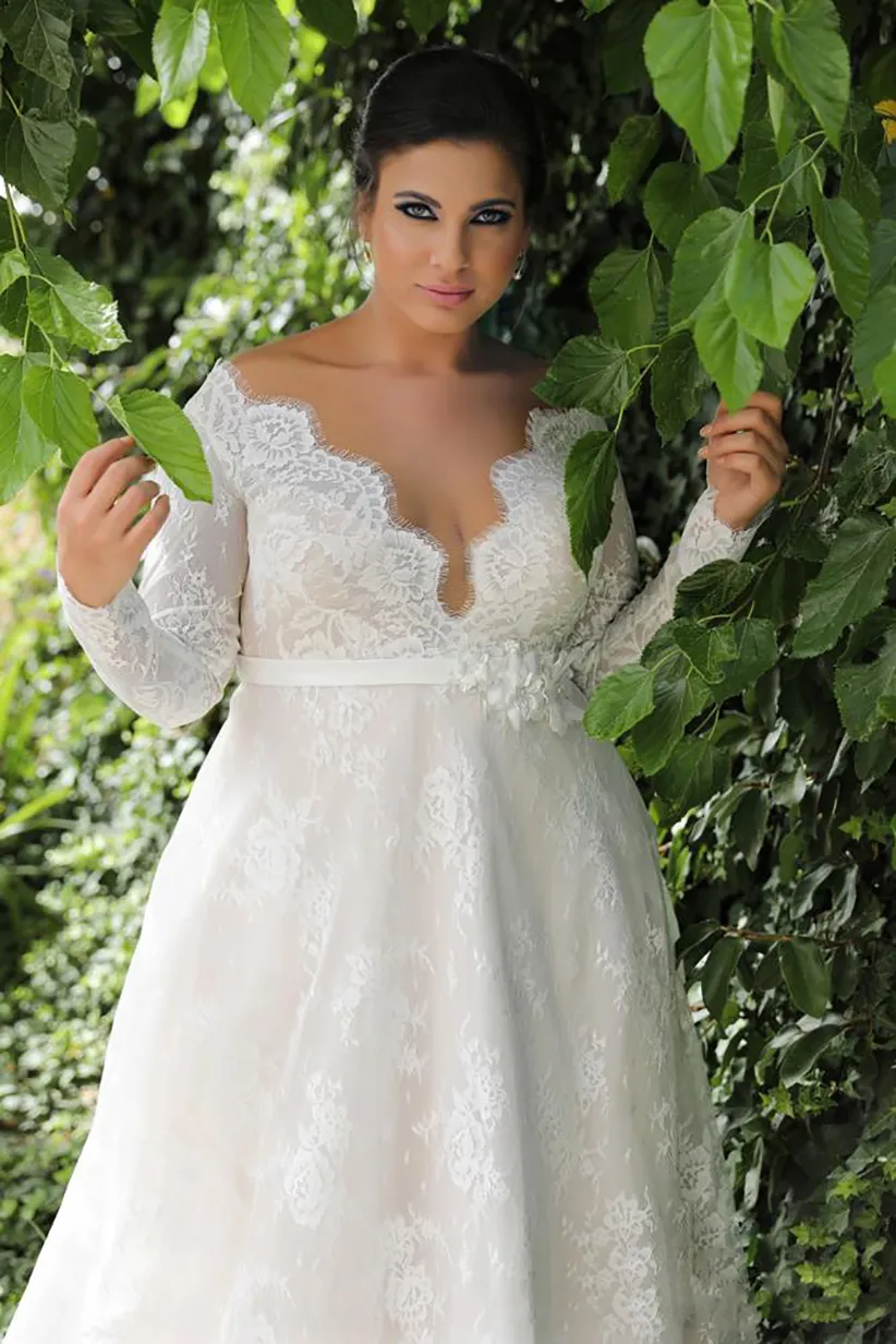 plus size empire line wedding dresses Spaghetti Crystal Beaded Chiffon Waist Gown-7 – DorrisDress Experience breathtaking drama in the 1483 plus size A Empire Wedding Dress Plus Size