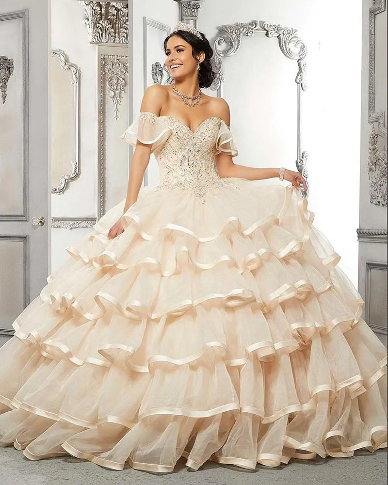 Princess Ball Jurk Quinceanera jurk uit schouder plus maat vermoeide trein kralen kristal croset terug ruches organza prom party jurken