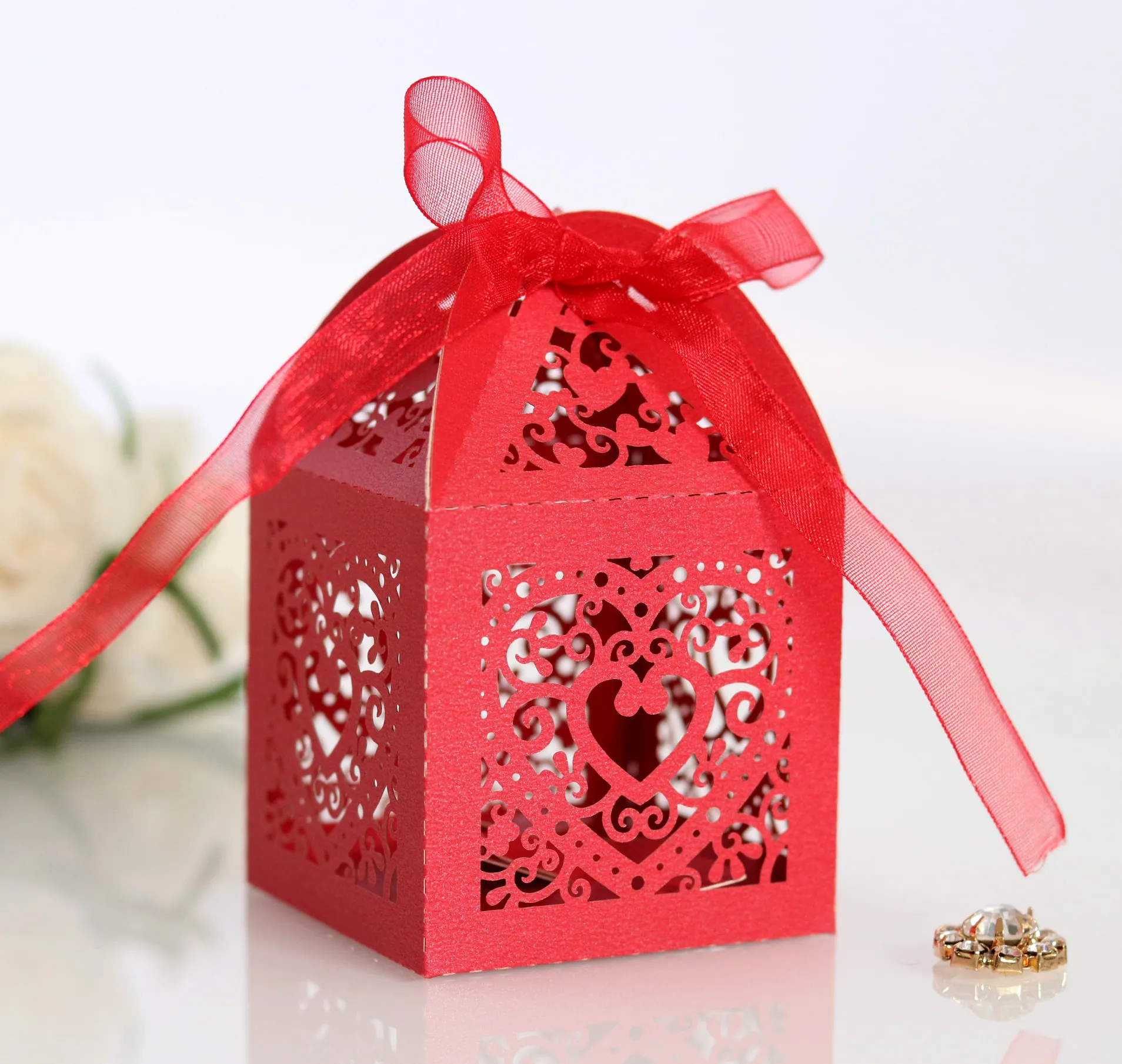 Cajas De Favor Del Corazón Del Amor Láser Blanco: Dulces, Chocolate,  Despedida De Soltera, Boda, Regalos De Cumpleaños Con Cintas De 0,21 € |  DHgate, image size:1908x1810