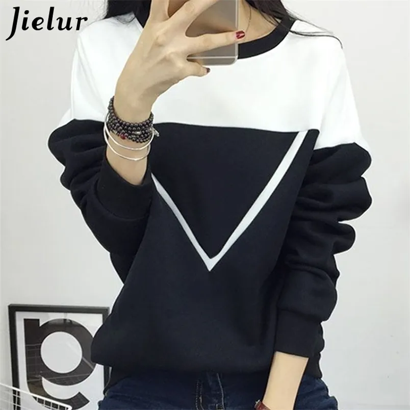 Winter Fashion Black and White Spell Color Patchwork Hoodie V Pattern Pullover Sweatshirt Female Tracksuit M-XXL 210910