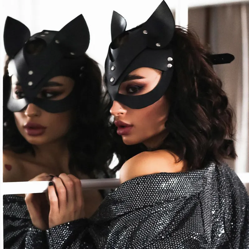 Maschera Gatti Da Donna Cosplay Sexy Catwoman Coniglio Maschere Da  Coniglietto Erotico Sexy Ragazza Orecchie Da Gatto In Pelle Nera Maschere  Feste In Maschera 200929 Da 13,89 €