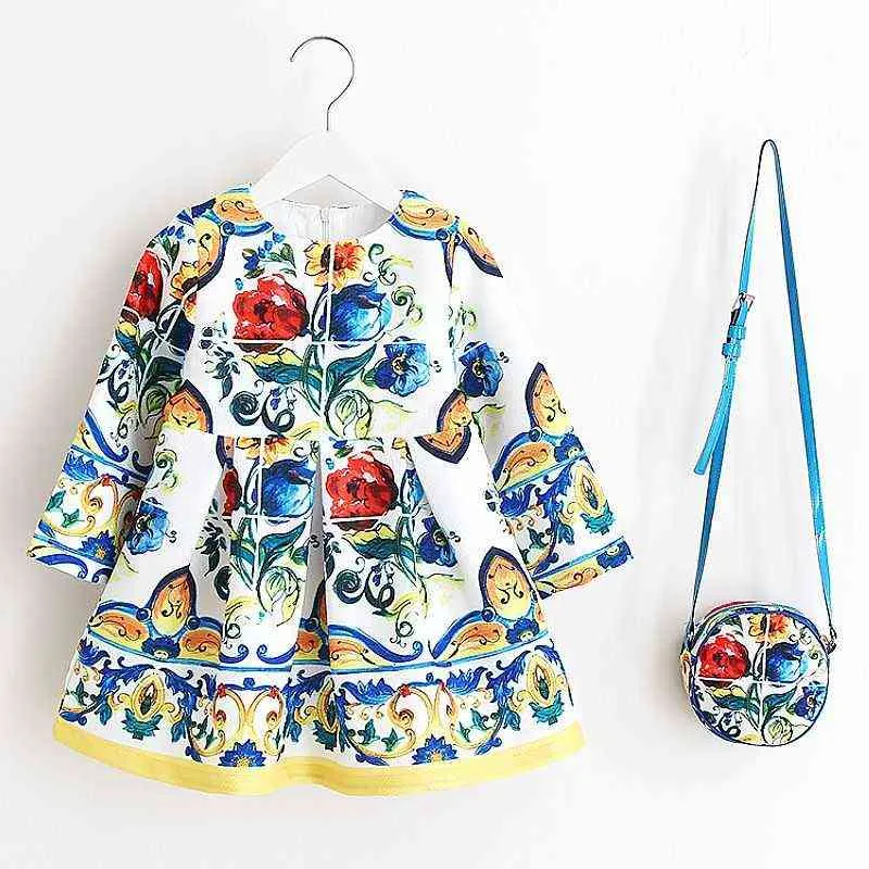 Baby Girls Dress With Bag 2021 Märke Kids Autumn Dresses for Girls Clothing Floral Barn Julklänning Prinsessan Vestidos G1129