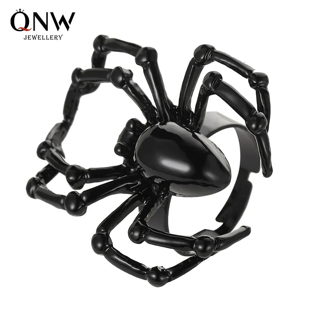 Cross-Border Hot Sale Simulation Spider Ring Halloween Props Ring Ghost Festival Spoof Trick Toy Gothic Ornament