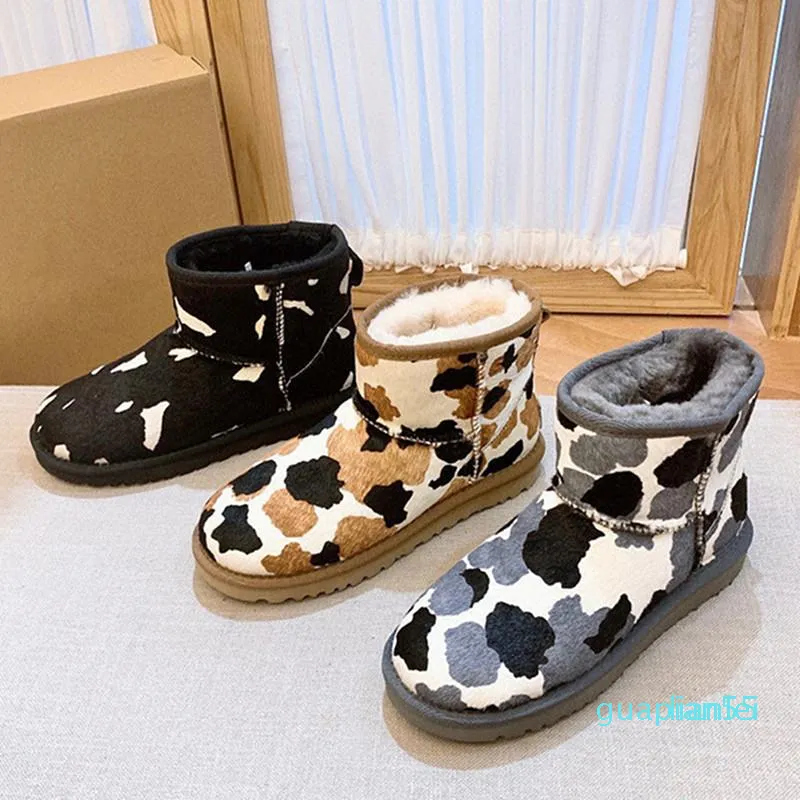 Moda-Botas Invierno Mujer Nieve Clásico Crin Piel de oveja natural Tobillo corto Celebridad en línea Lana real Zapatos planos de piel de algodón