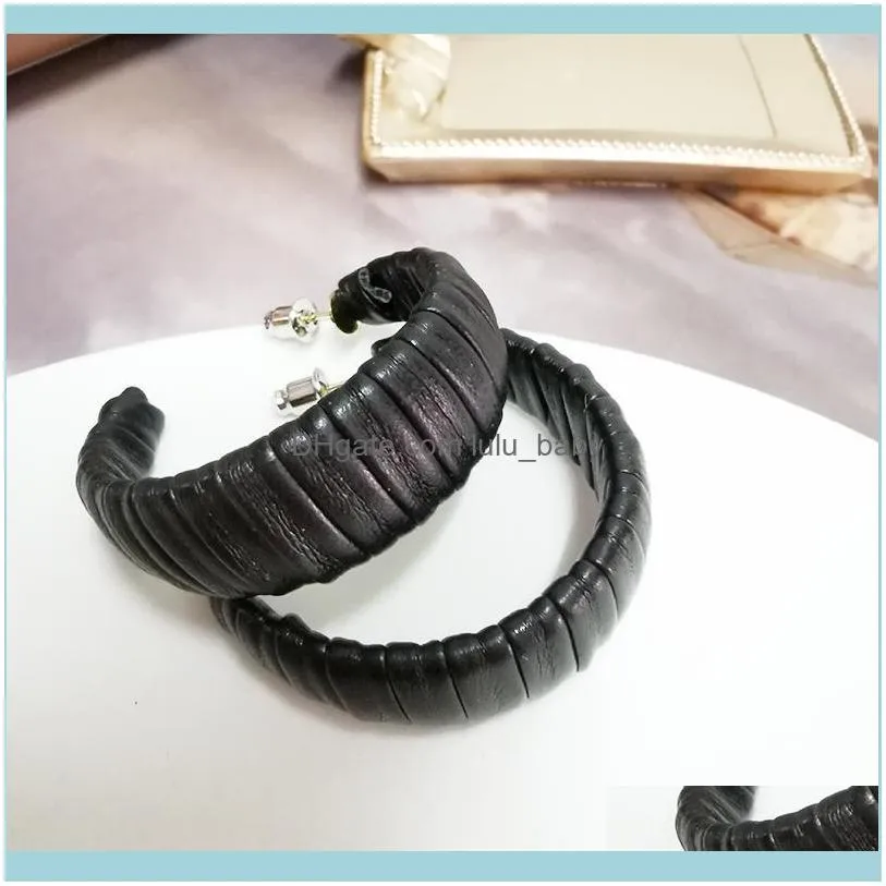 Korean Japanese Statement Hyperbole Big Rainbow Wrapped Leather Hoop Earrings Minimalist Fashion Street Style Jewelry & Huggie