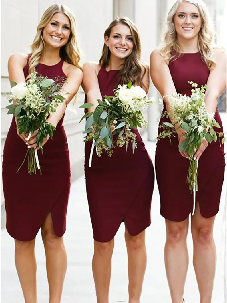 2021 Maroon Short Bridesmaid Dress Cheap Knee-Length Sheath Wedding Guest Gown Forma Party Maid Of Honor Dresses