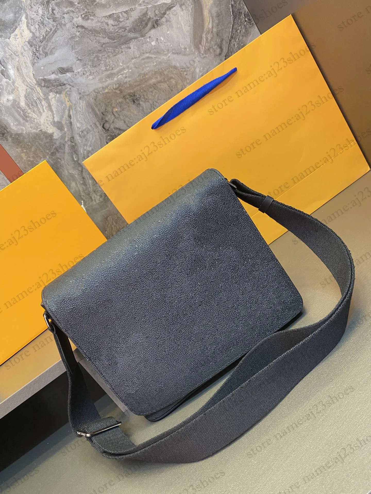 District PM Messenger Bag Outdoor Luxurys Designers Bags Purse Wallet  M45272 Versatility Men Shoulder Bags Travel M45271 MM Crossbody Handbag  From 30,13 € | DHgate