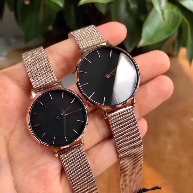 Womens Fashion Watch Rose Gold Black Dial 32MM 36MM الكوارتز الفولاذ المقاوم للصدأ سيدة الساعات Orologi دا دونا دي لوسو