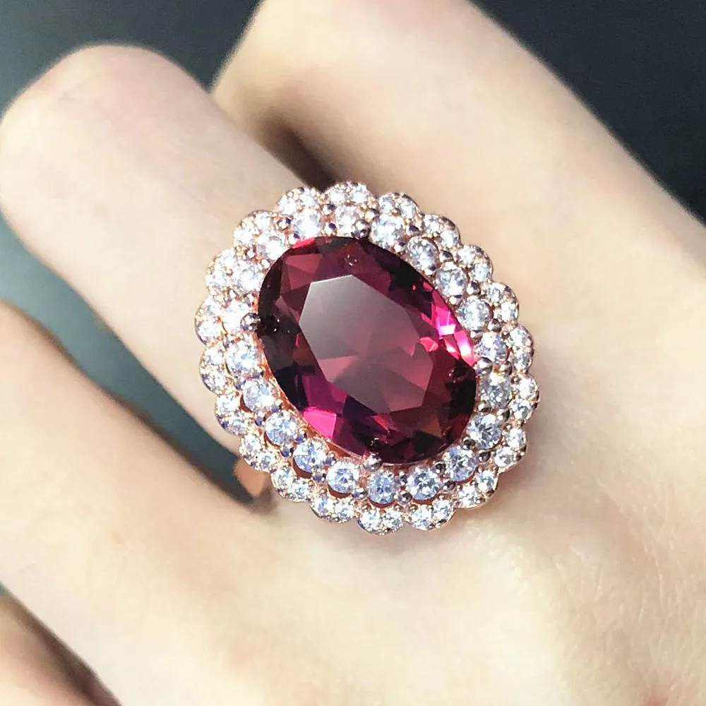 Stor röd kristall rubin ädelstenar diamanter ringar för kvinnor 18k ros guld färg lyx smycken bijoux bague party tillbehör gåvor