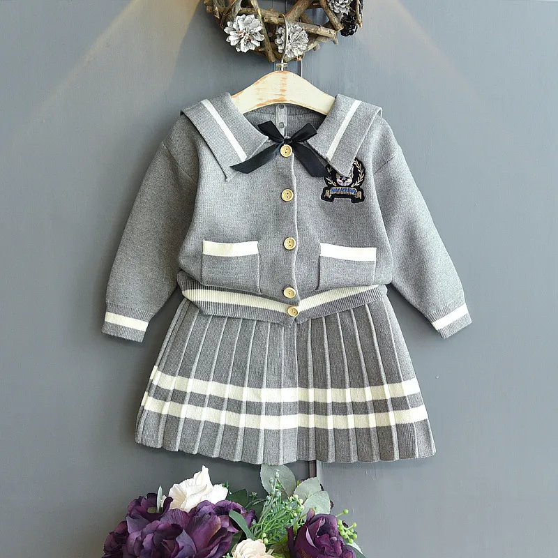 2022 Set di abbigliamento per ragazze Cardigan Maglioni + gonne Neonata Bambini Eleganti 2 pezzi Abiti Bambini Autunno Inverno Vestiti Set in maglia