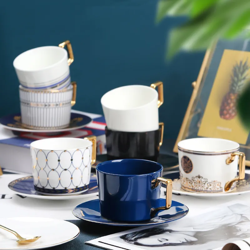 Tasse à café soucoupes costume européen lumière luxueuse Europe du nord style concis porcelaine anglaise après-midi tasse à thé en céramique L0309
