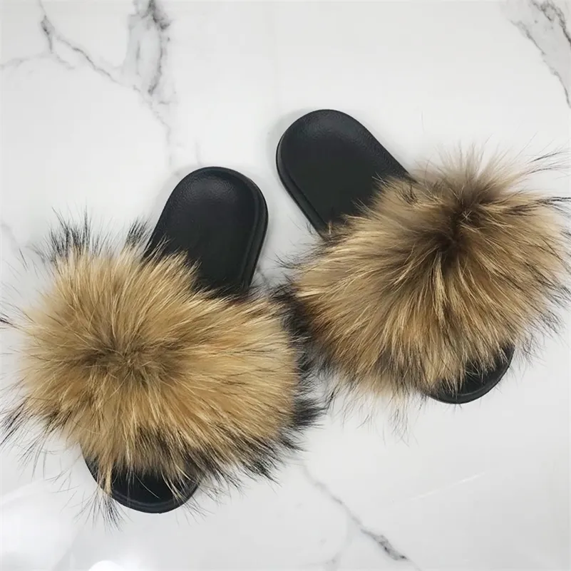 Päls tofflor real racoon päls flip flops fluffy reglers sommar kvinnor tofflor päls glidbanor högkvalitativa fluffiga tofflor 210310