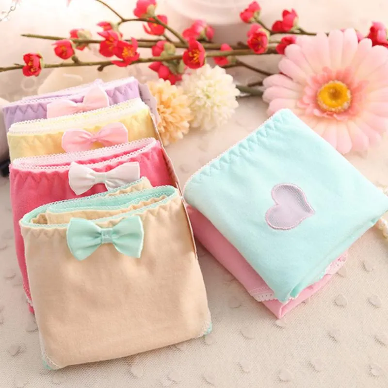 Compra Bragas De Mujer Moda Linda Mujeres Calzoncillos Letra Arco Hermoso  Caramelo Color Corazón Algodón Ropa Interior Chica Dibujos Animados Casual  Estilo Simple Barato | Entrega Rápida Y Calidad | Es.Dhgate