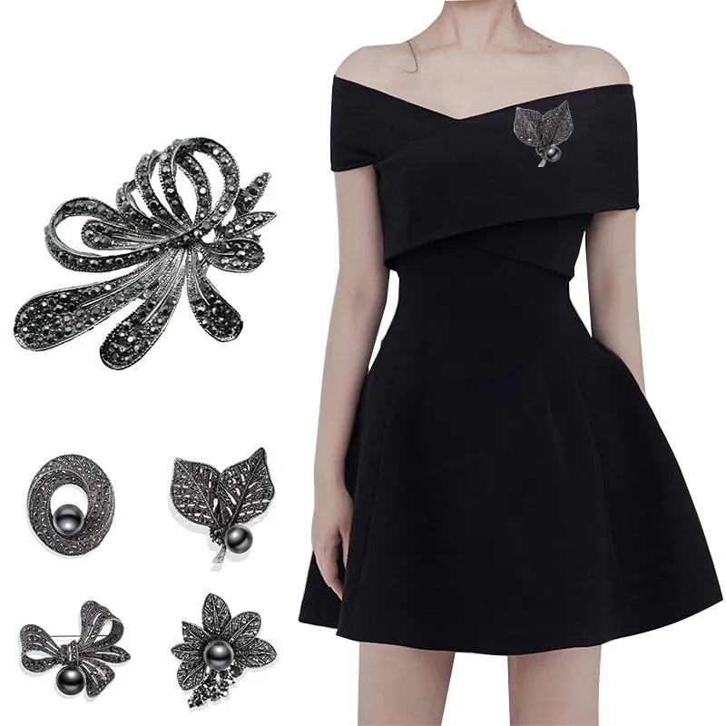 Anstecknadeln, Broschen, 1 Stück, Vintage-Stil, für Damen, schwarze Blume, Schleife, Perlenbrosche, Mode, Hochzeit, Persönlichkeit, Boutonniere, Strass, Brustnadel, Schmuck