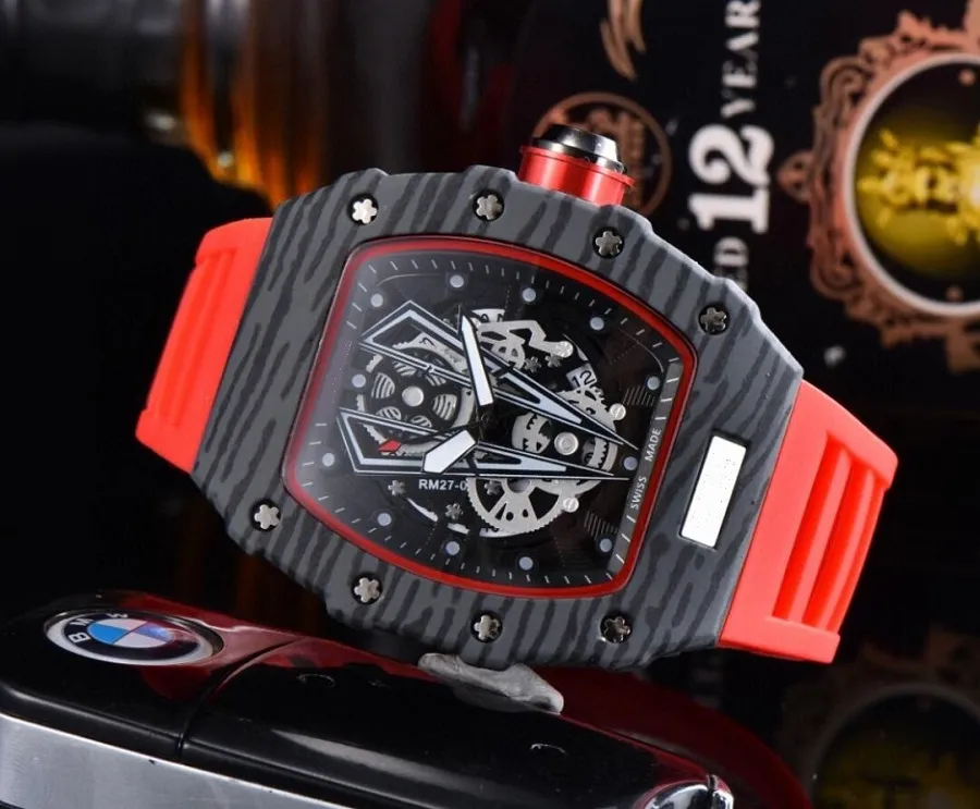 Casual Watch Black Dial VK Battery Chronograph Quartz Movement Wristwatches 43mm Mens Watches On Orange Rubber Strap