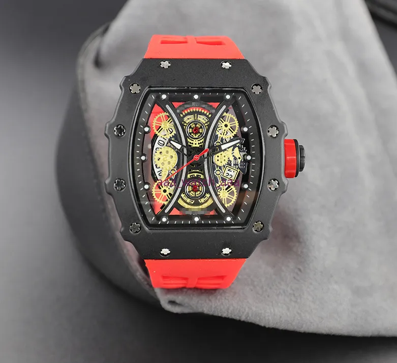 Hot Selling Quartz Watch for Men Casual Sport Wristwatches Man Watches Top Brand Luxury Fashion Chronograph Silicone