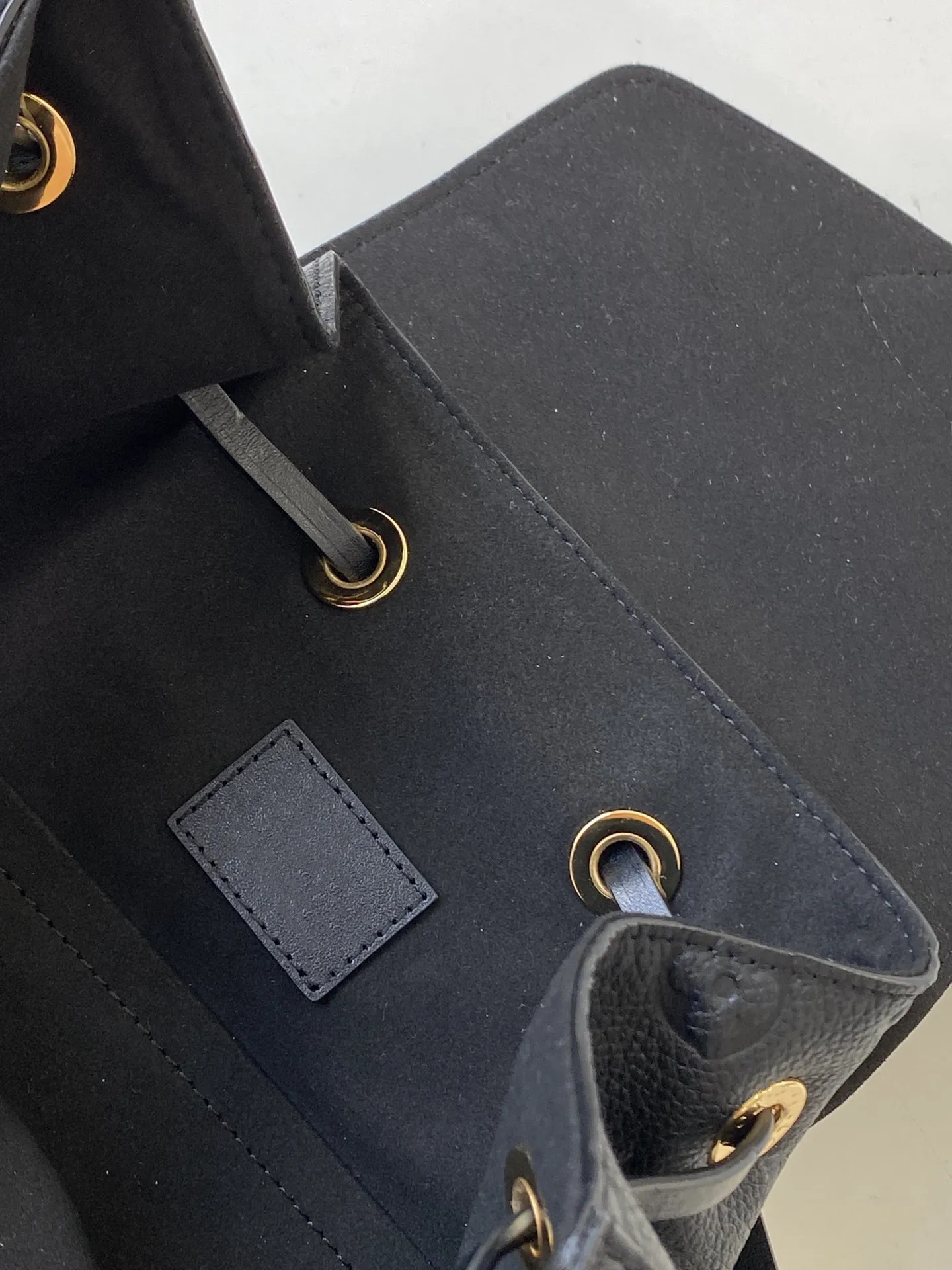 2021 Backpack School Bags Shoulder Bags Removable Shoulder Strap Cowhide Genuine Leather Fashion Letter Pattern String Black High Quality