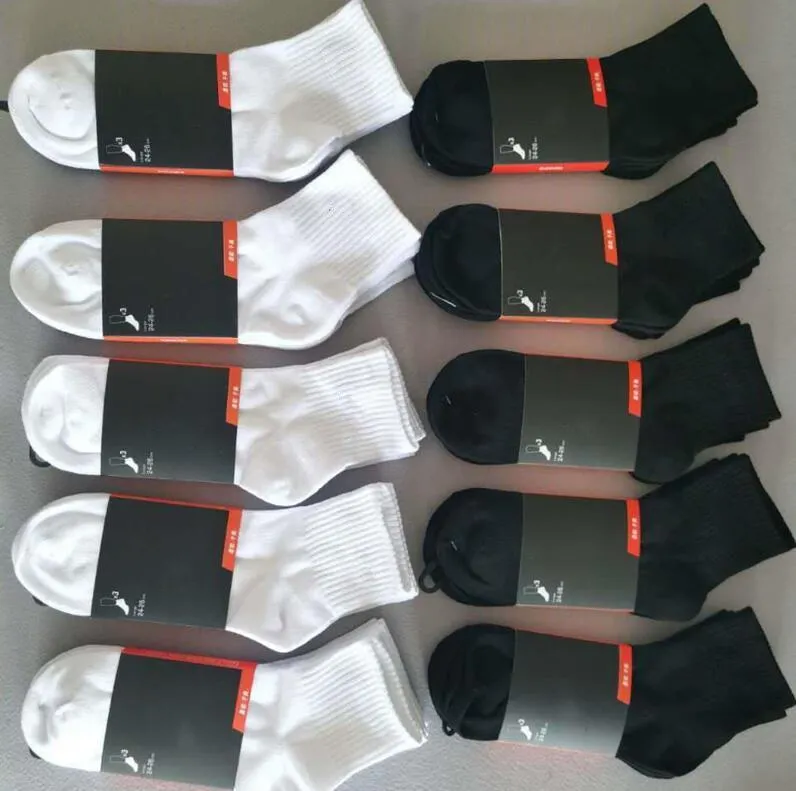 High Women Men Socks Wysokiej jakości Bawełny Klasyczny List do kostki oddychający czarno -biały miksowanie piłki nożnej koszykówki sportów sockkj84