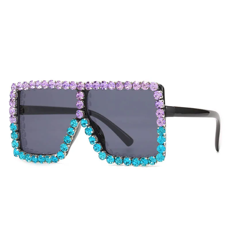 Occhiali da sole firmati glitterati stile patchwork di lusso per bambini Full Frame con strass intarsiati Grandi occhiali con lenti colorate