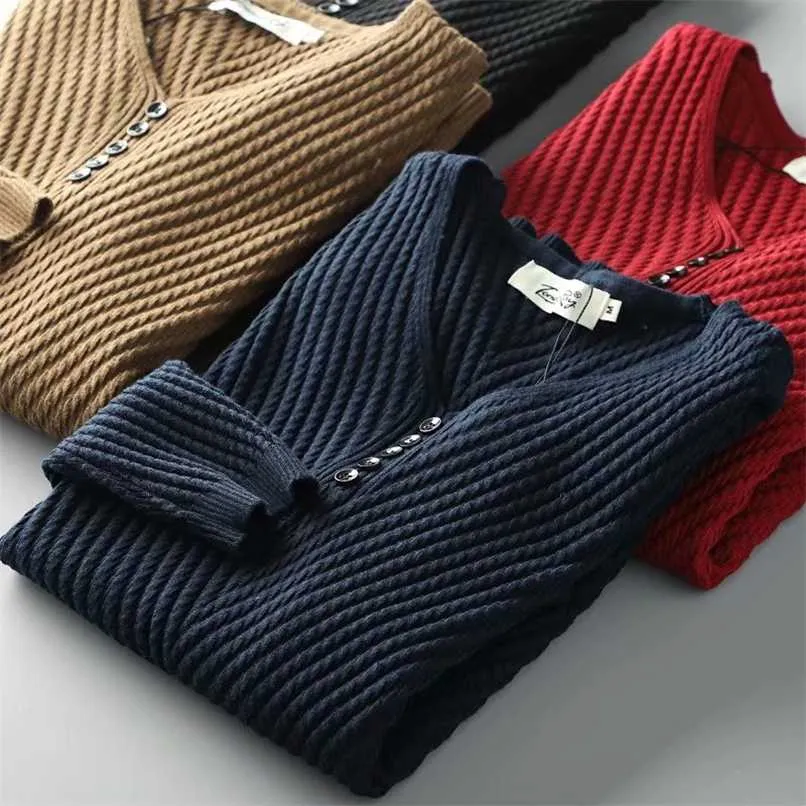 Swetry Pullover Mężczyźni V-Neck Solidna Z Długim Rękawem Ciepły Slim Fit Sweter Męskie Dzianiny Pull Homme Cotton Wygodne dzianiny 211221