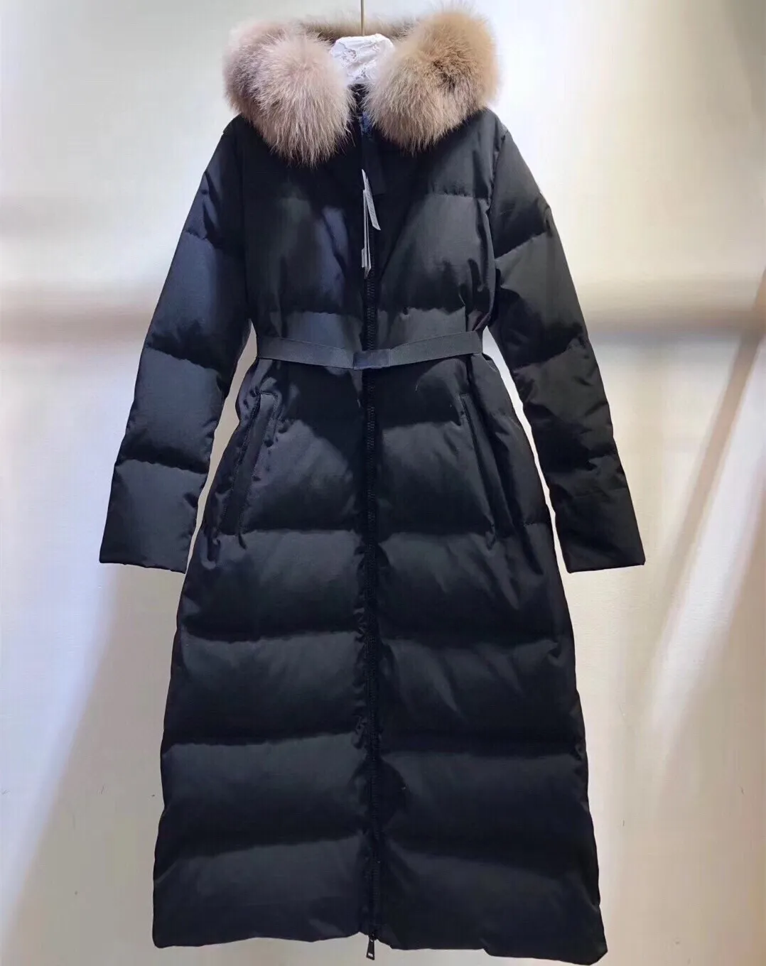 Kvinnor ner parkas kvinnor lång down jacka quiltning löstagbar päls designer lady nylon parka mode flicka bälte sidofickor blixtlås vinter varmt utkläder