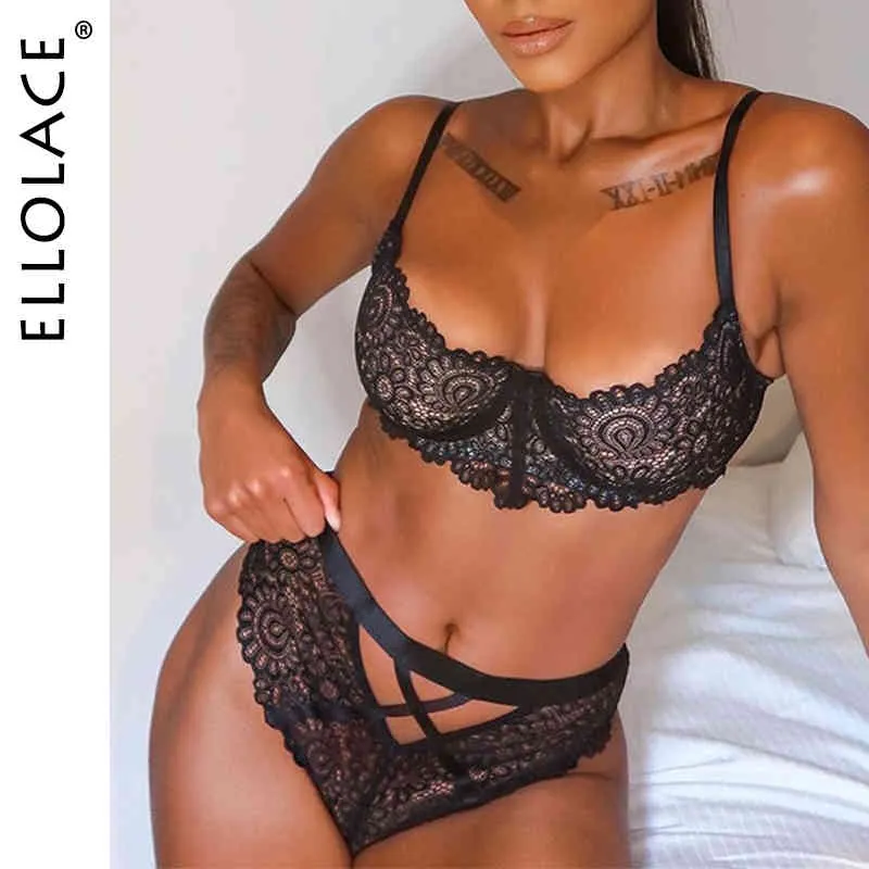 Elace Sous-vêtements Ensemble Lingerie Sexy Costumes Exotiques 2 Pièces Ensemble Dentelle WirelBra et Strings Noir Femme Sous-Vêtements Femmes Ensemble X0526