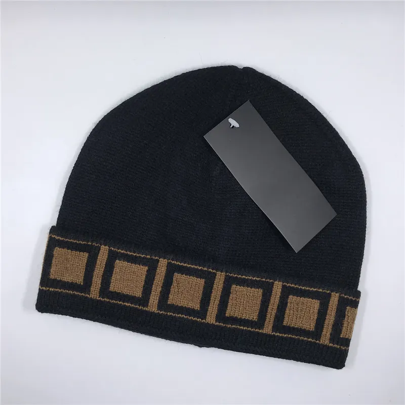 Hommes Designer Hiver Bonnet Femmes Crâne Caps Chapeau Cap Ski Chapeaux Snapback Masque Hommes Coton Unisexe Cachemire patchwork Lettres De Luxe En Plein Air Casual Bonnets