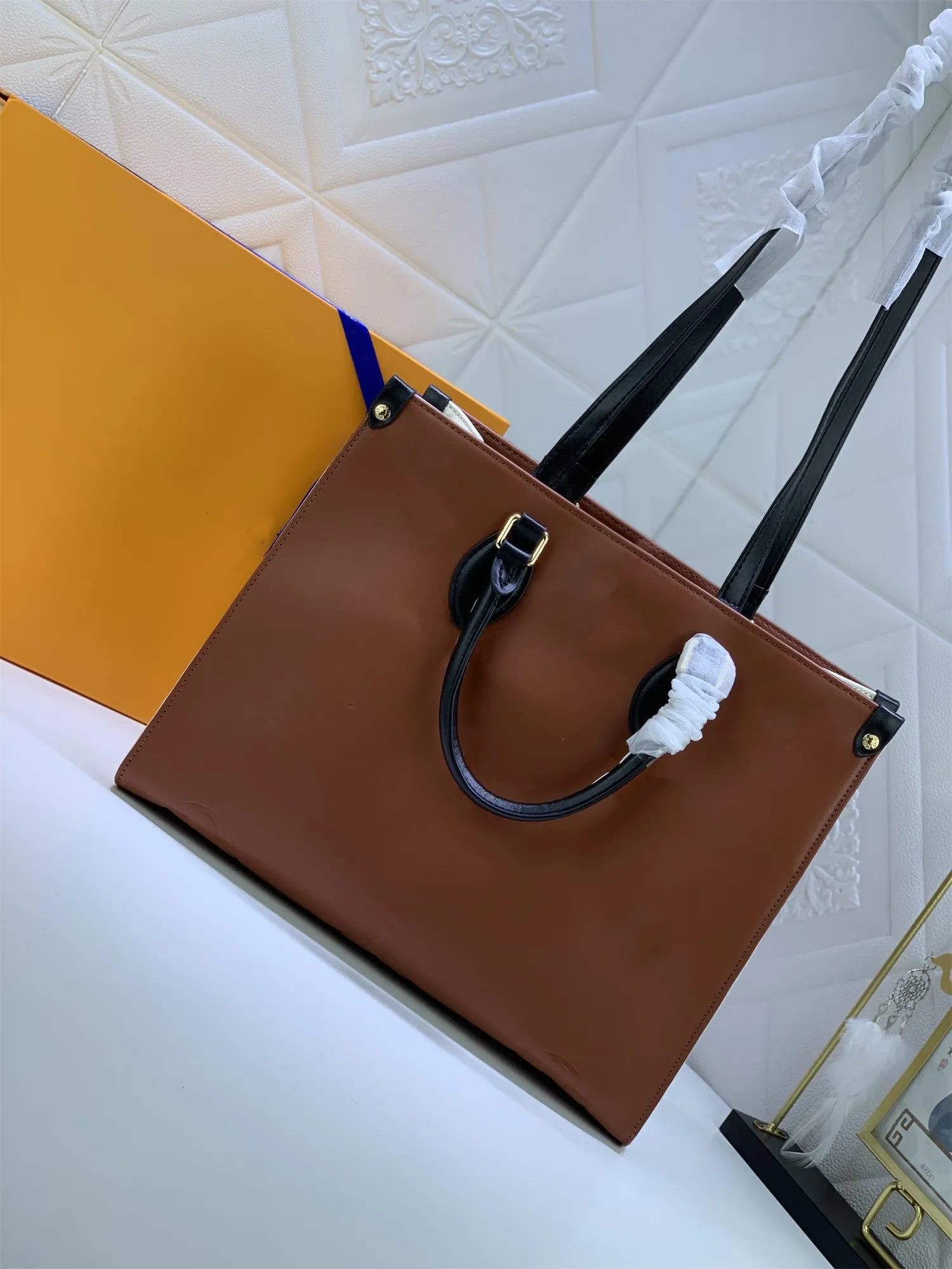 탑 M45373 Womens 디자이너 Luxurys 가방 정품 Leatherr Crafty onthego 핸드백 숄더백 큰 지갑 클러치 여성 쇼핑 토트