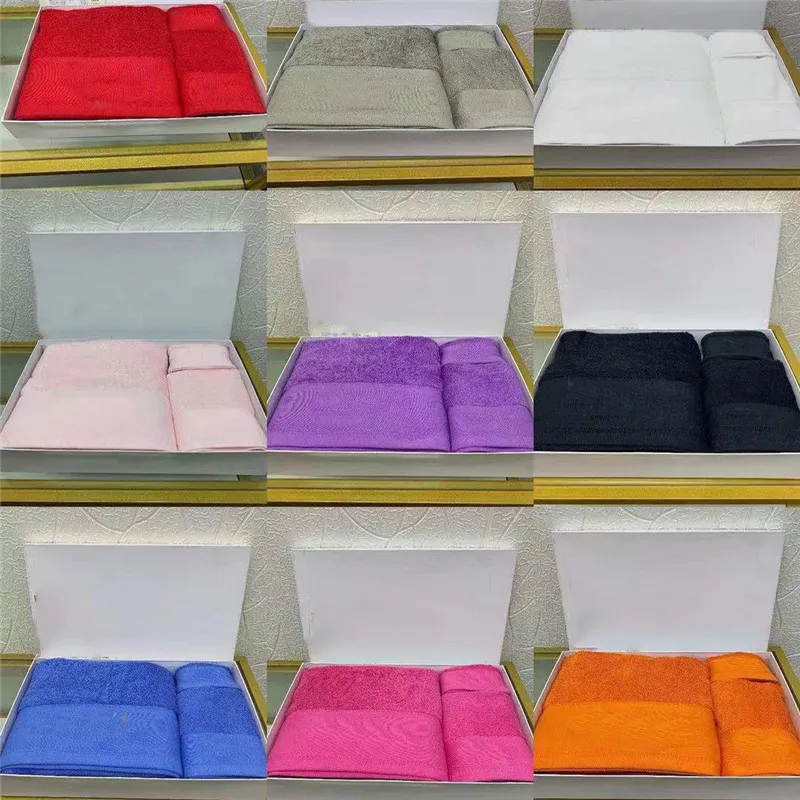 Lüks Renkli Havlu Seti Marka Nakış Plaj Havlusu Tasarımcı Banyo Havlusu 3 Parça 1 Set Pamuk Kumaş Yumuşak Rahat Otel Havlu
