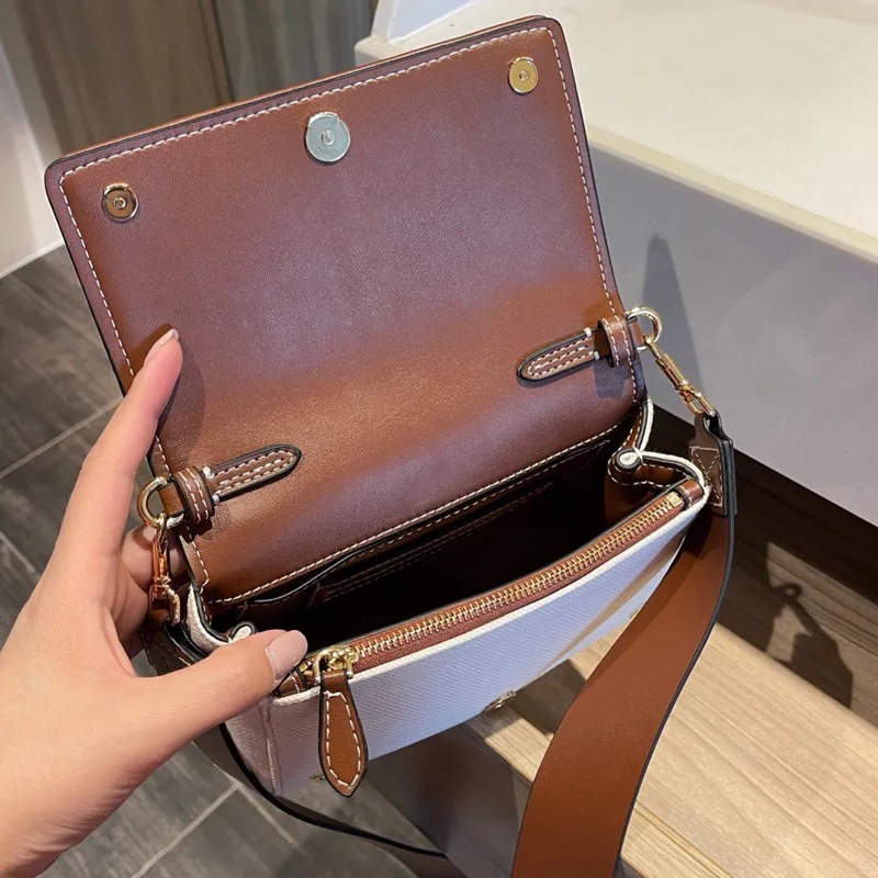 Classic Canvas Shoulder Bag Small Handbags Purse Fashion Letter Tofu package Crossbody Bags Simple Design Wide Shoulder Strap Messenger Bags