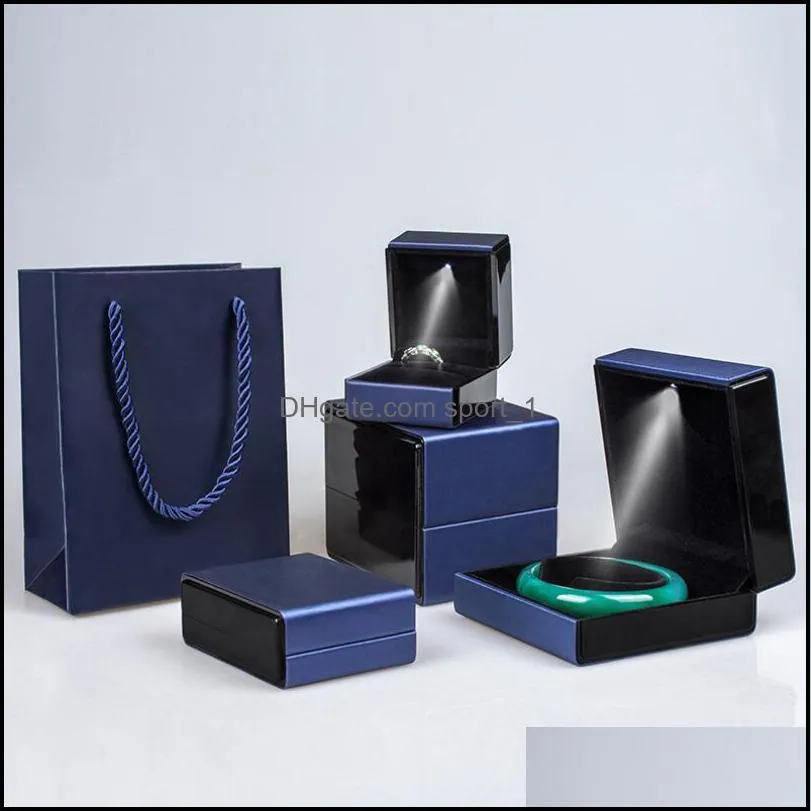 Creative LED engagement ring pendant Jewelry Boxes custom Elegant Lighted Rings Storage Box Display Gift Packing Showcase wholesale
