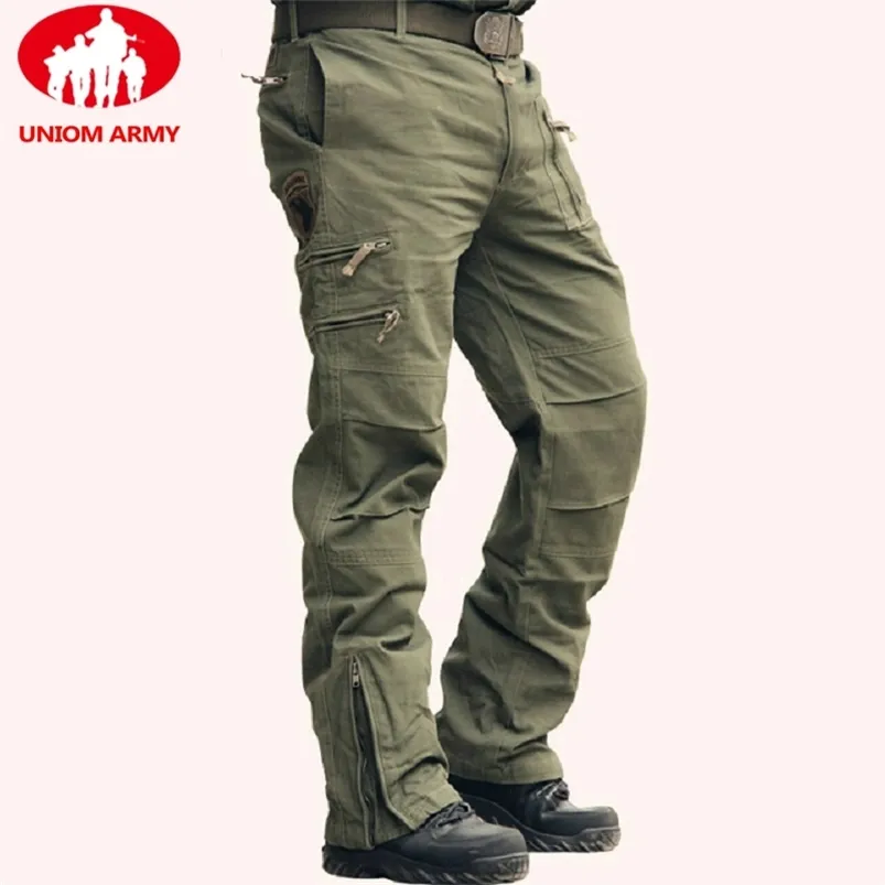 Pantalon cargo pour hommes Armée Style militaire Tactique Mâle Camo Jogger Plus Taille Coton Beaucoup de poche Hommes Camouflage Pantalon noir 210715