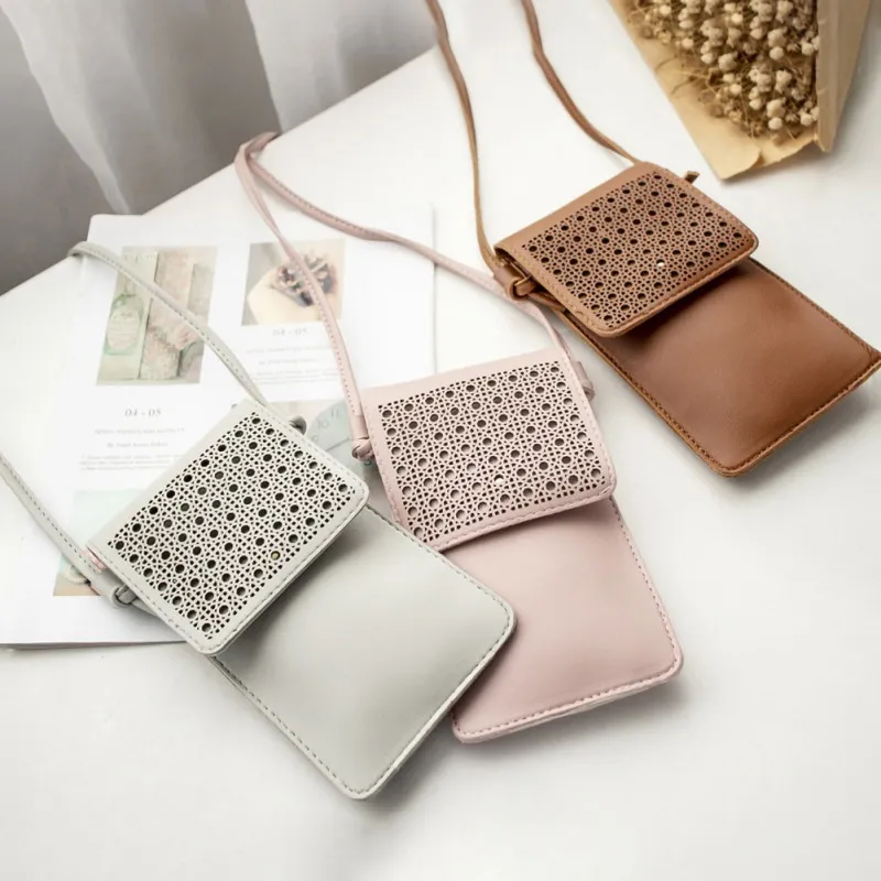 Mini Carving Women Crossbody Shoulder Bag PU Leather Wallet Cell Phone Case Belt Pouch Portable Universal Fashion Crossbody Phone Bag