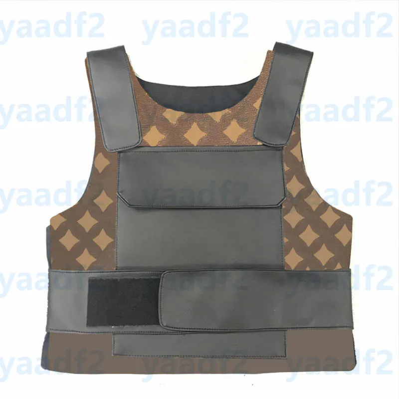 Brown Flowers Letters Tactical Vests Fashion Leather Protective Vest Outdoor Hunting Cycle Waistcoats Womens Mens Vintage Tanks