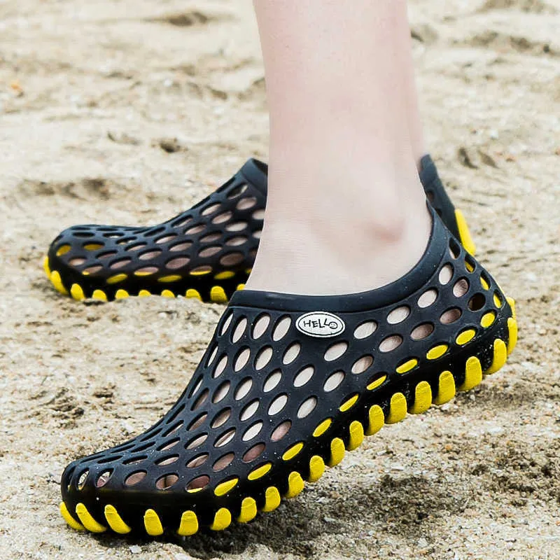Sandali sales slip on