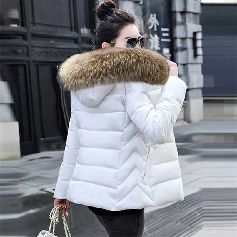 ウィンターコート女性のジャケットフード付きパーカー暖かいビッグファーの冬のジャケット女性は女性のレディースプラスサイズ6xl女性のダウンジャケット211108