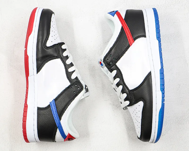 Top Quality Duck Low South Korea Skateboard Shoes Black White Red Blue Casual Runner Outdoor Trainers Sneakers Sports Come With Box