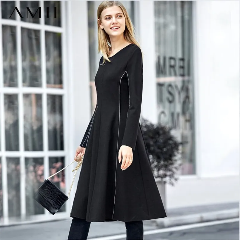 green emerald velvet dress Scoop Neck Empire Waist Long Sleeve Mini Dress