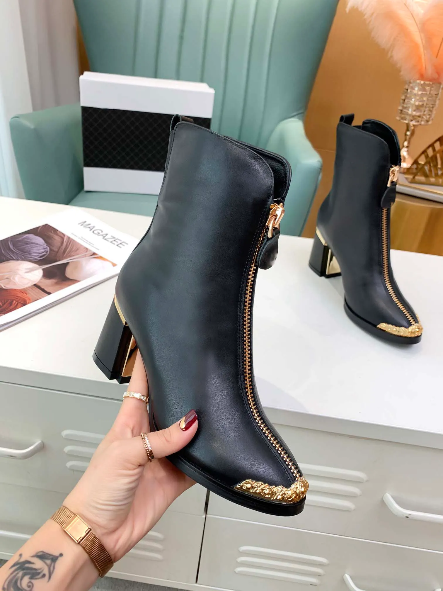 Classics Fashion Exquisite Women Boots Ankle High Heels And Genuine Leather Outdoors fashion boots  booties shoe